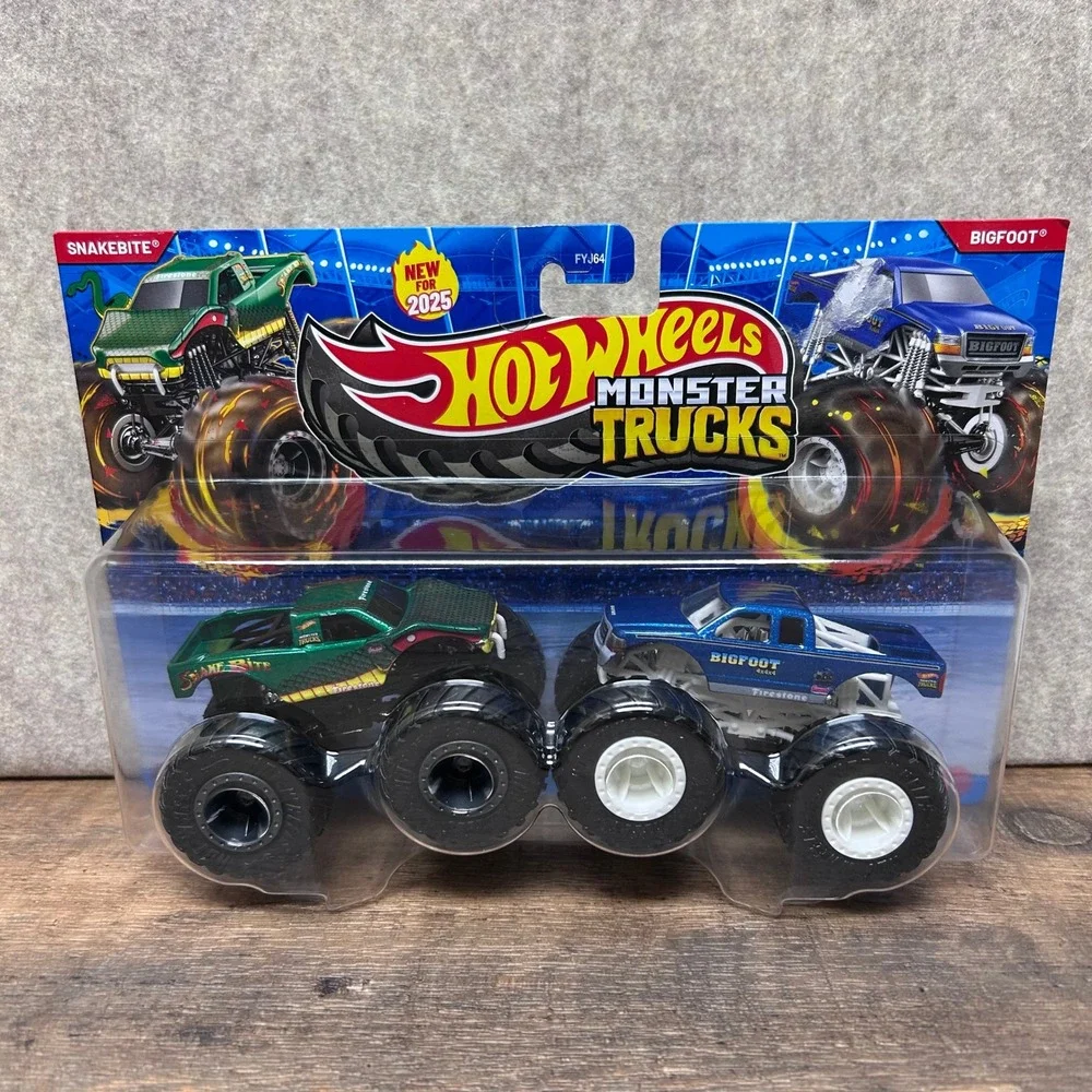 Hot Wheels Monster Trucks Demolition Doubles Snakebite Bigfoot 2 Pack NEW 2025
